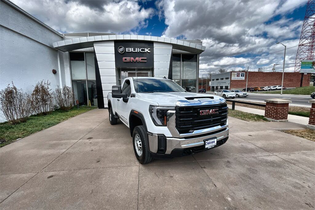 2024 GMC Sierra 2500HD Pro Regular Cab LB 4WD