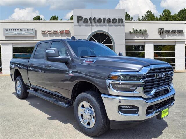 2025 RAM 2500 Tradesman Crew Cab 4WD