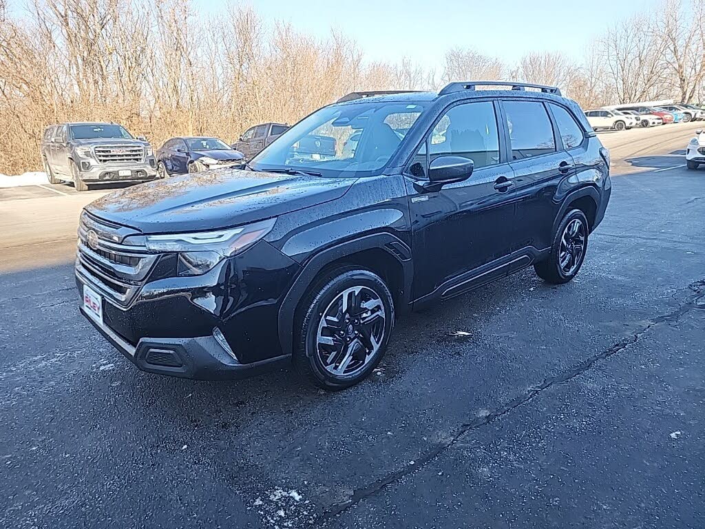 2025 Subaru Forester Hybrid Premium AWD