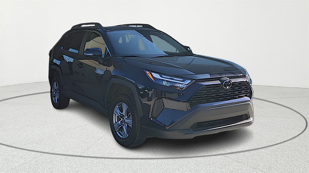 2025 Toyota RAV4 XLE AWD