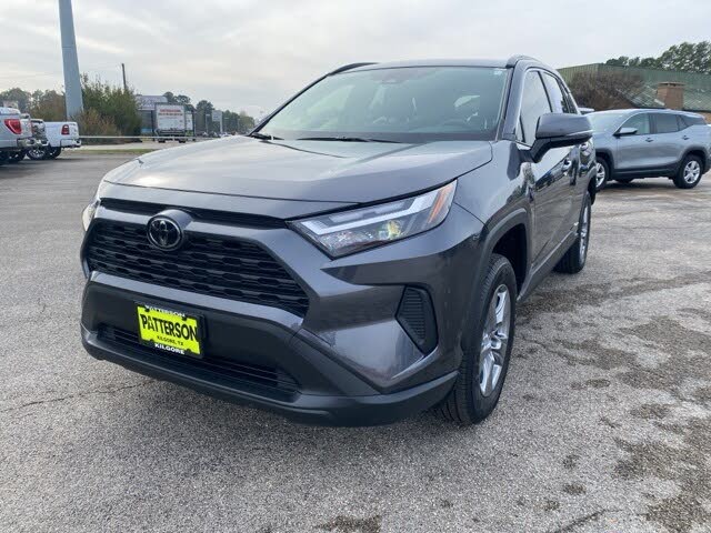 2025 Toyota RAV4 Hybrid XLE AWD