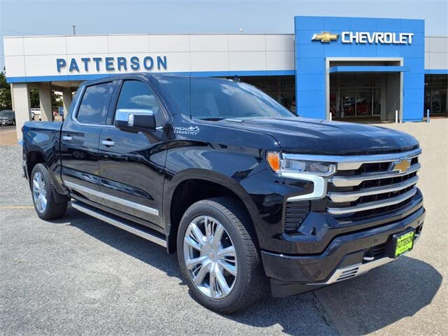 2026 Chevrolet Silverado 1500 High Country Crew Cab 4WD