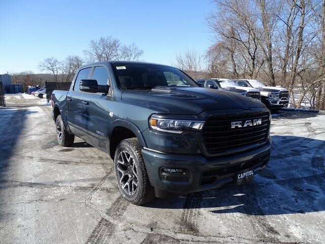 2026 RAM 1500 Laramie Crew Cab 4WD