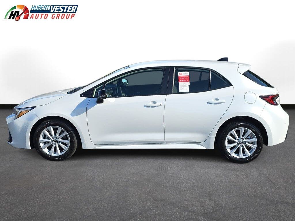 2026 Toyota Corolla Hatchback SE FWD