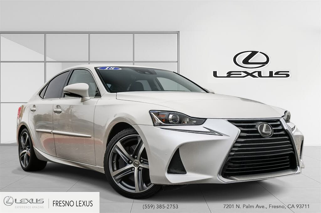 2018 Lexus IS 300 RWD