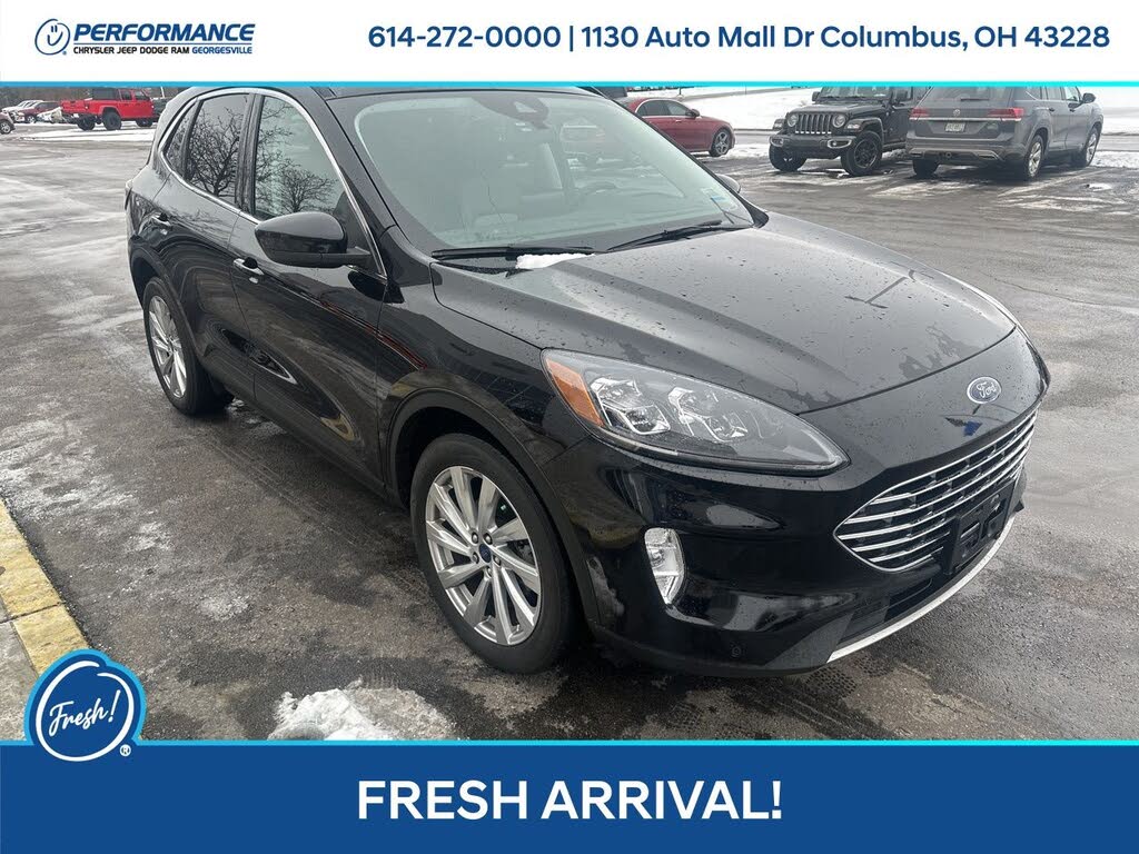 2022 Ford Escape Hybrid Titanium AWD