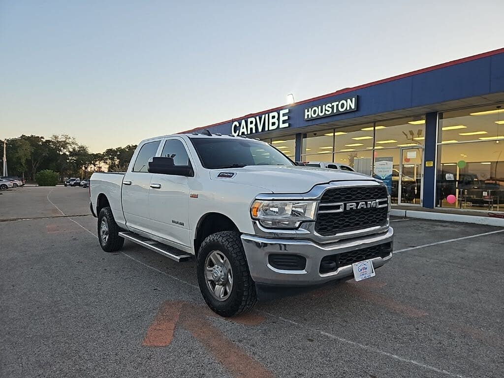 2022 RAM 2500 Tradesman Crew Cab 4WD