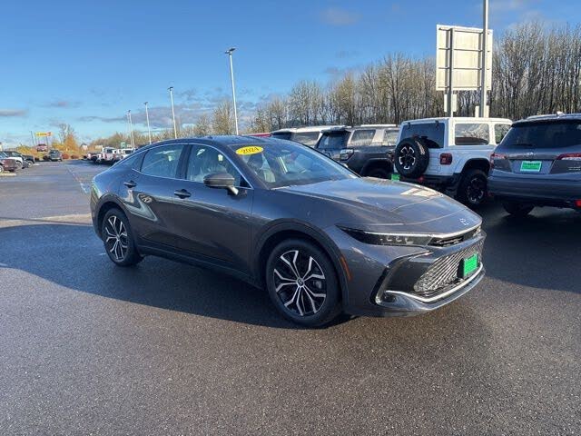 2024 Toyota Crown XLE AWD