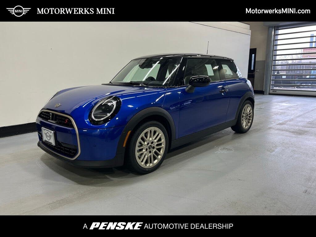 2025 MINI Cooper S Signature Trim 2-door Hatchback