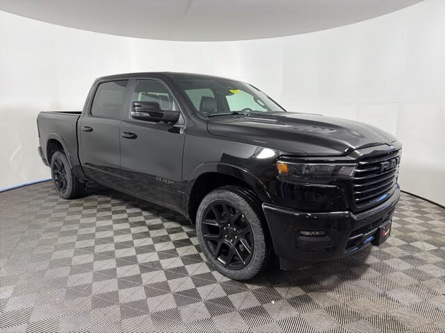 2026 RAM 1500 Laramie Crew Cab 4WD