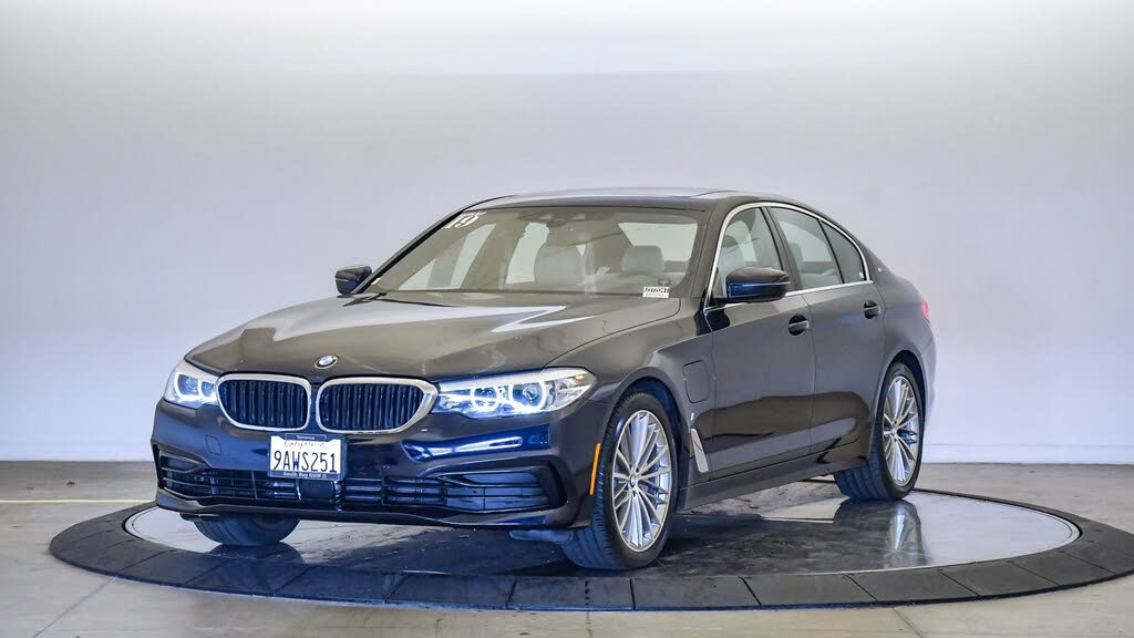 2019 BMW 5 Series 530e iPerformance Sedan RWD