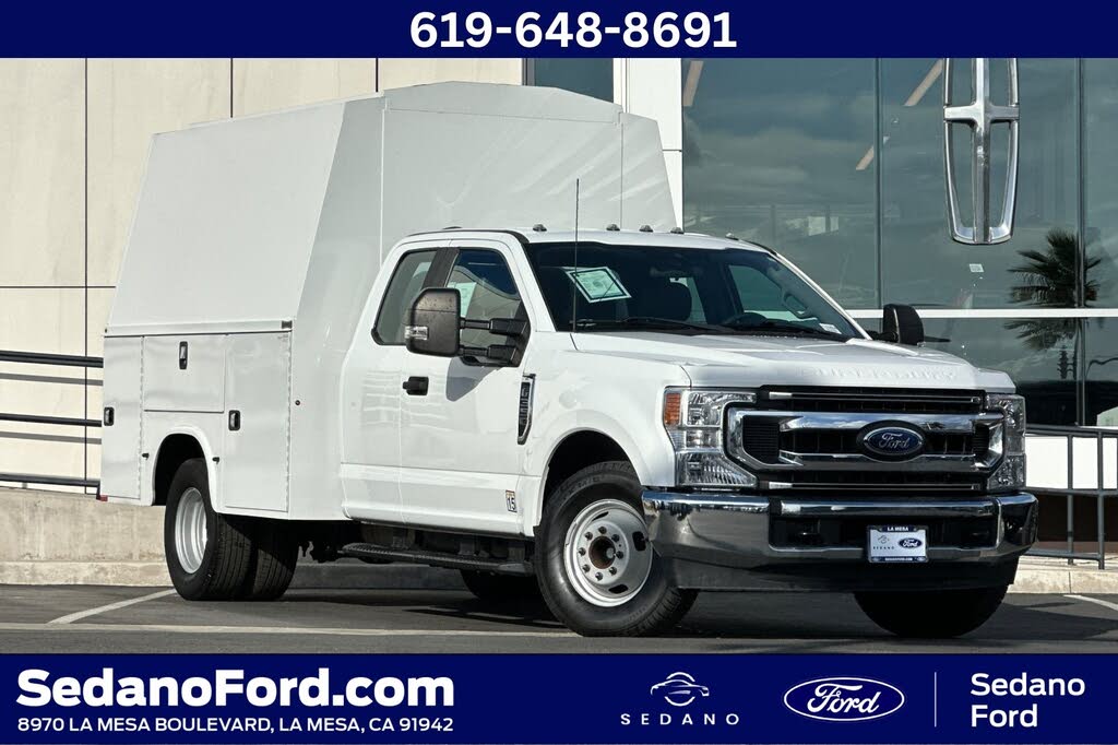 2022 Ford F-350 Super Duty Chassis XL SuperCab DRW RWD