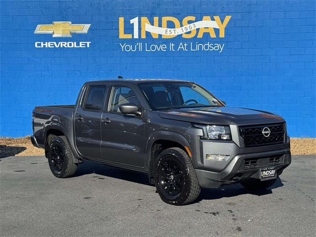 2022 Nissan Frontier SV Crew Cab 4WD