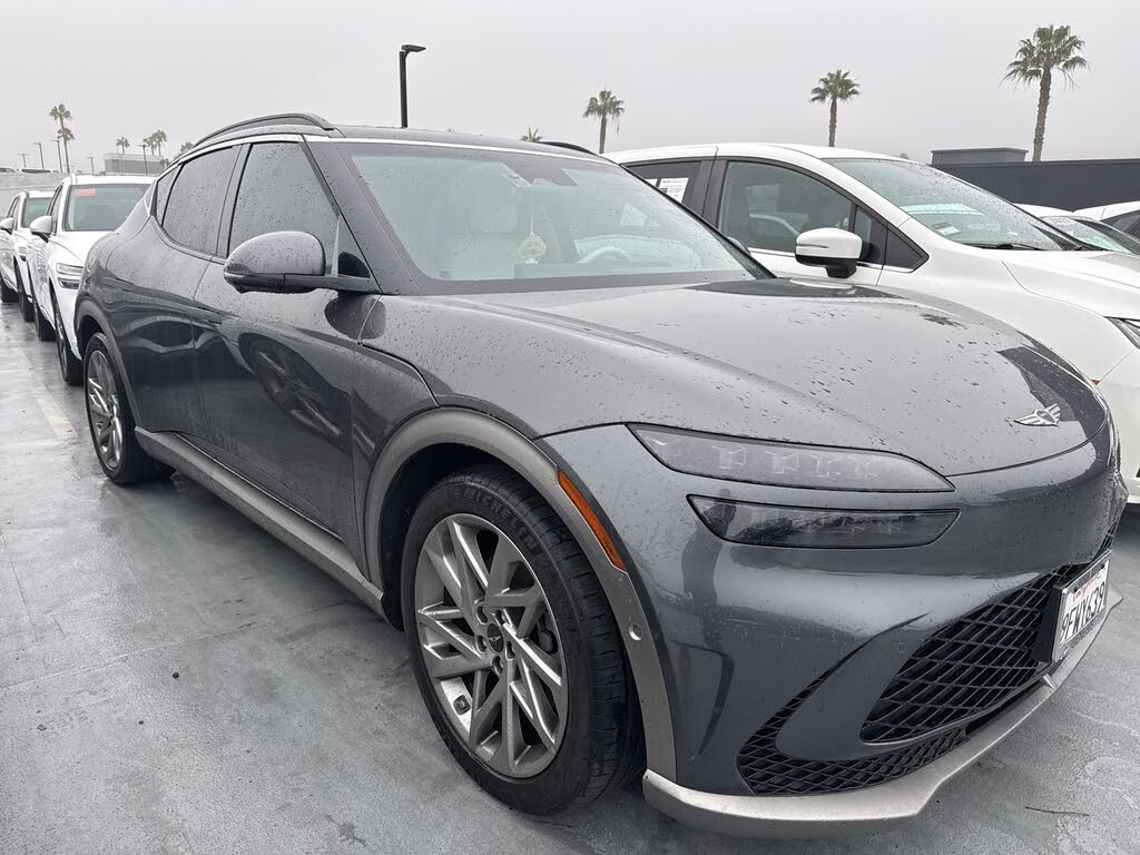 2023 Genesis GV60 Advanced AWD