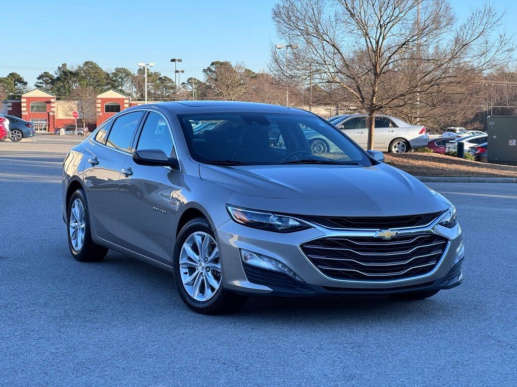 2024 Chevrolet Malibu LT with 1LT FWD