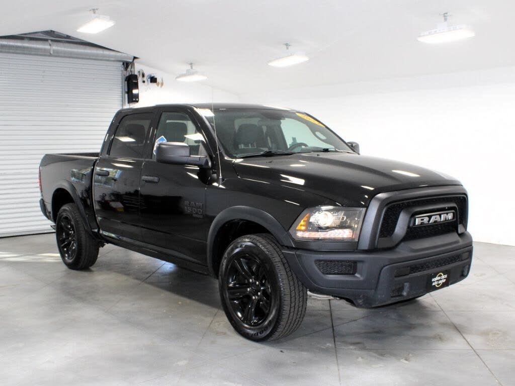 2024 RAM 1500 Classic Warlock Crew Cab 4WD