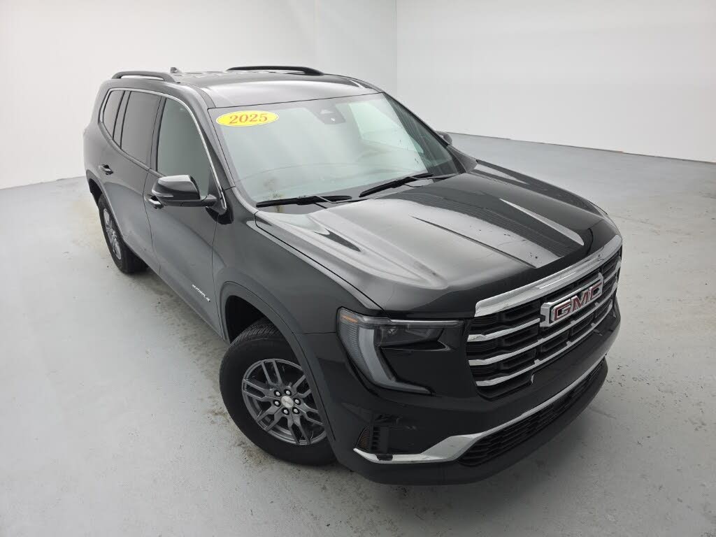 2025 GMC Acadia Elevation AWD