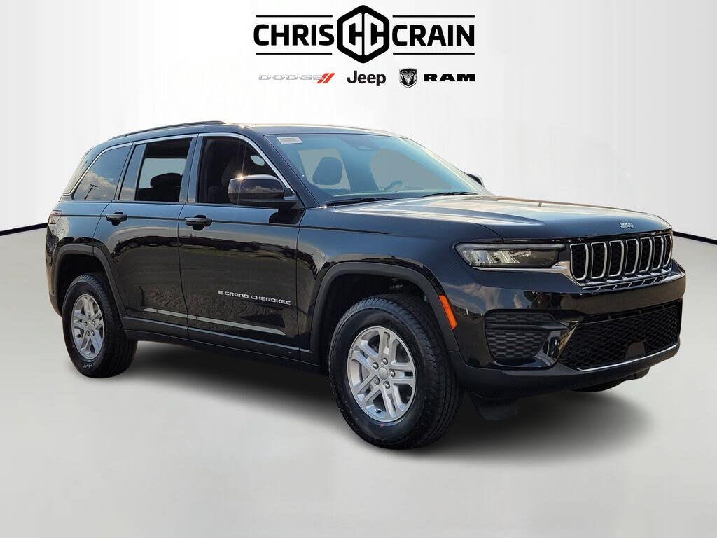 2025 Jeep Grand Cherokee Laredo RWD