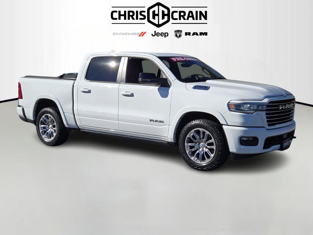 2025 RAM 1500 Laramie Crew Cab 4WD