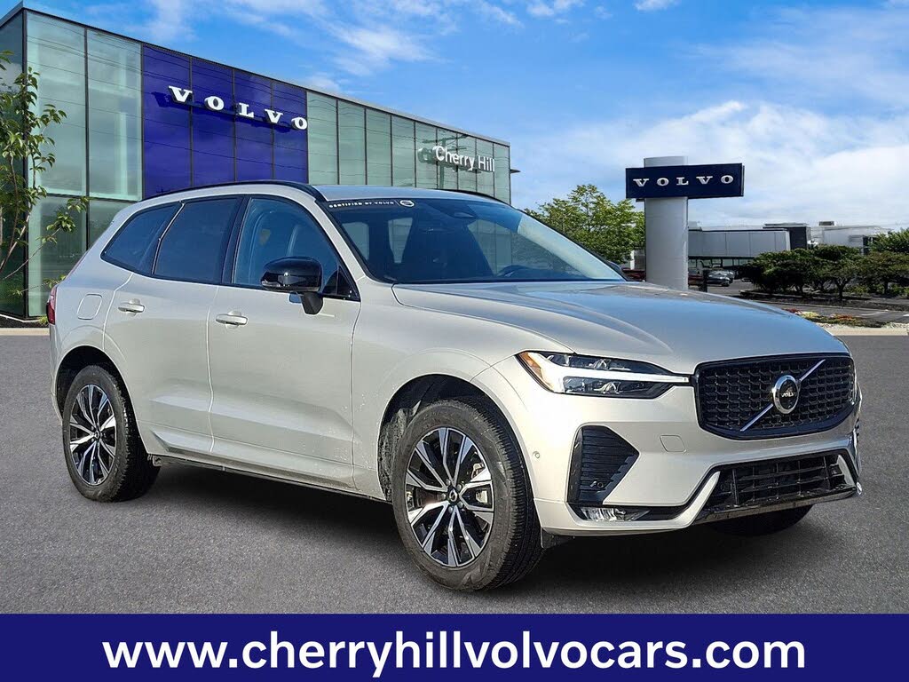 2025 Volvo XC60 B5 Plus Dark Theme AWD