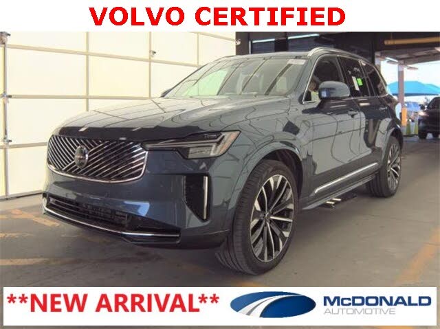 2025 Volvo XC90 B6 Plus Bright Theme 7-Passenger AWD