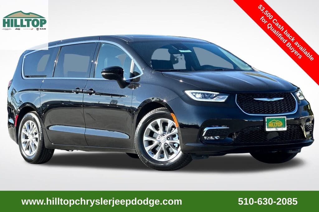 2026 Chrysler Pacifica Limited FWD