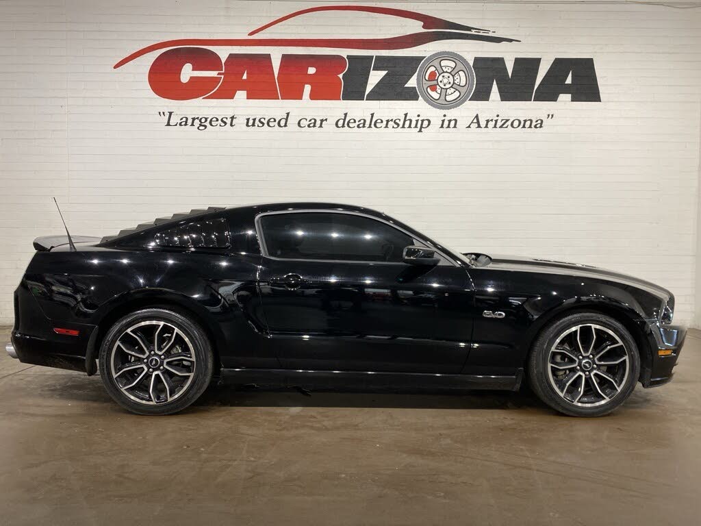 2013 Ford Mustang GT Premium Coupe RWD