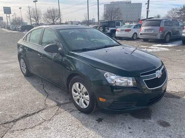2014 Chevrolet Cruze LS Sedan FWD