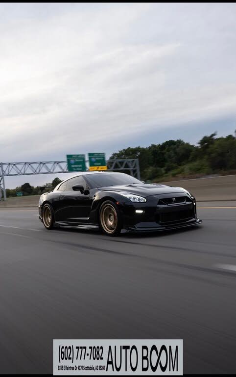 2019 Nissan GT-R Premium AWD