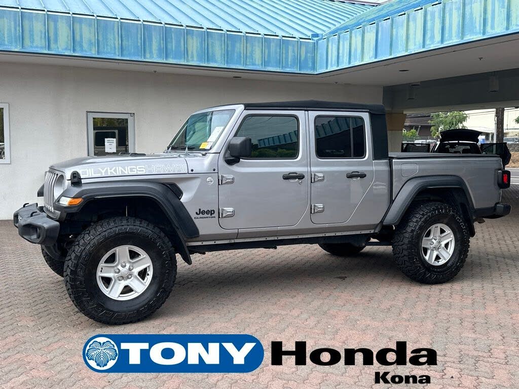 2020 Jeep Gladiator Sport Crew Cab 4WD