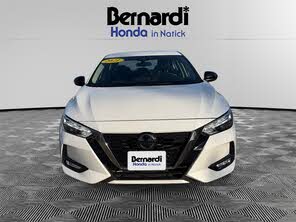 Nissan Sentra SR FWD