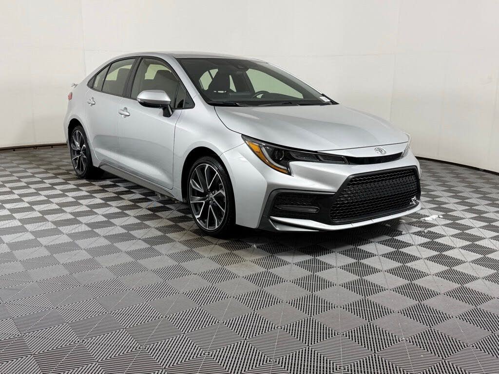 2022 Toyota Corolla SE FWD
