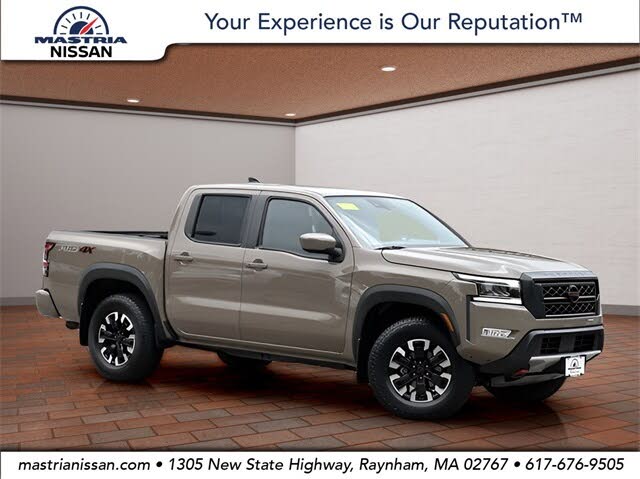2024 Nissan Frontier PRO-4X Crew Cab 4WD