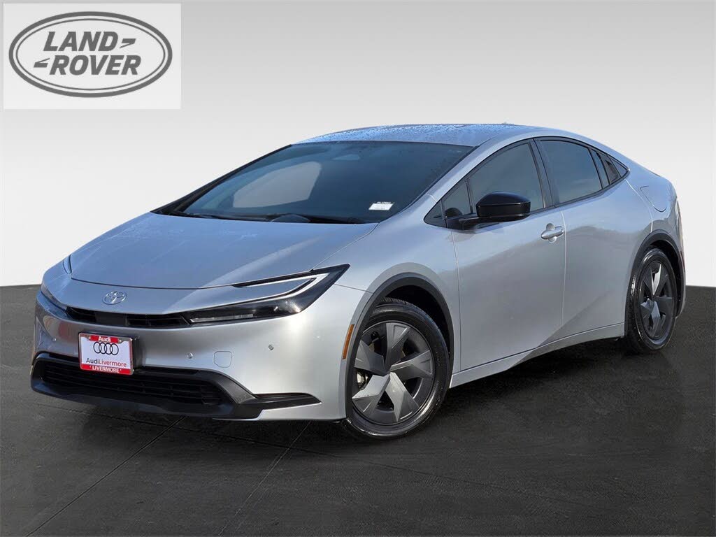 2024 Toyota Prius LE FWD