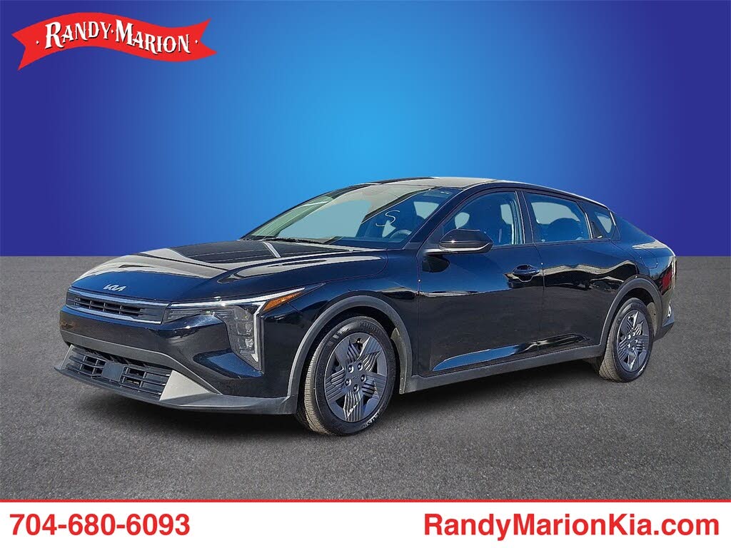 2025 Kia K4 LX FWD