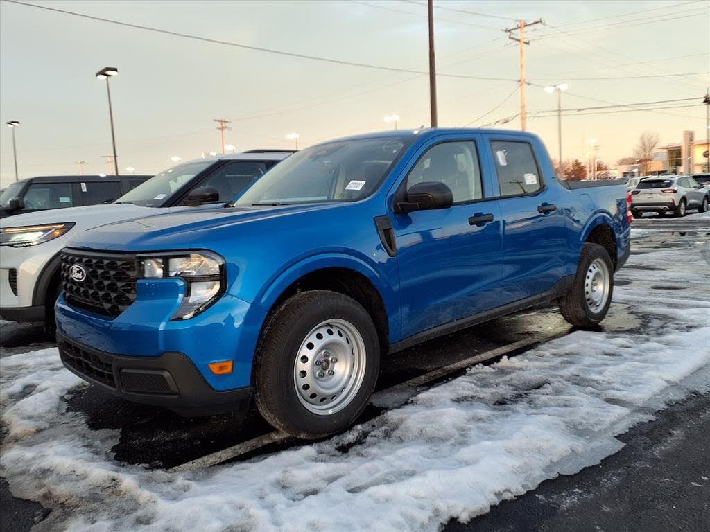 2026 Ford Maverick XL SuperCrew AWD