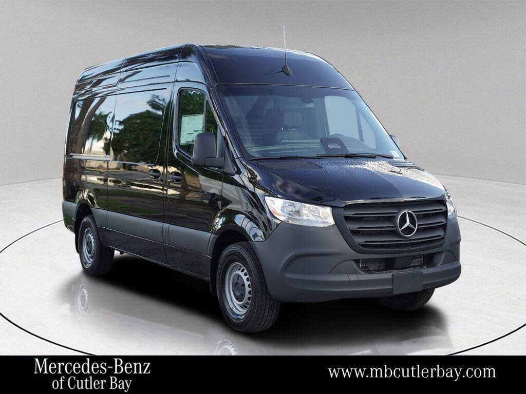 2026 Mercedes-Benz Sprinter Cargo 2500 144 RWD