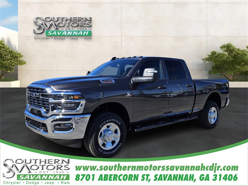 2026 RAM 2500 Tradesman Crew Cab 4WD