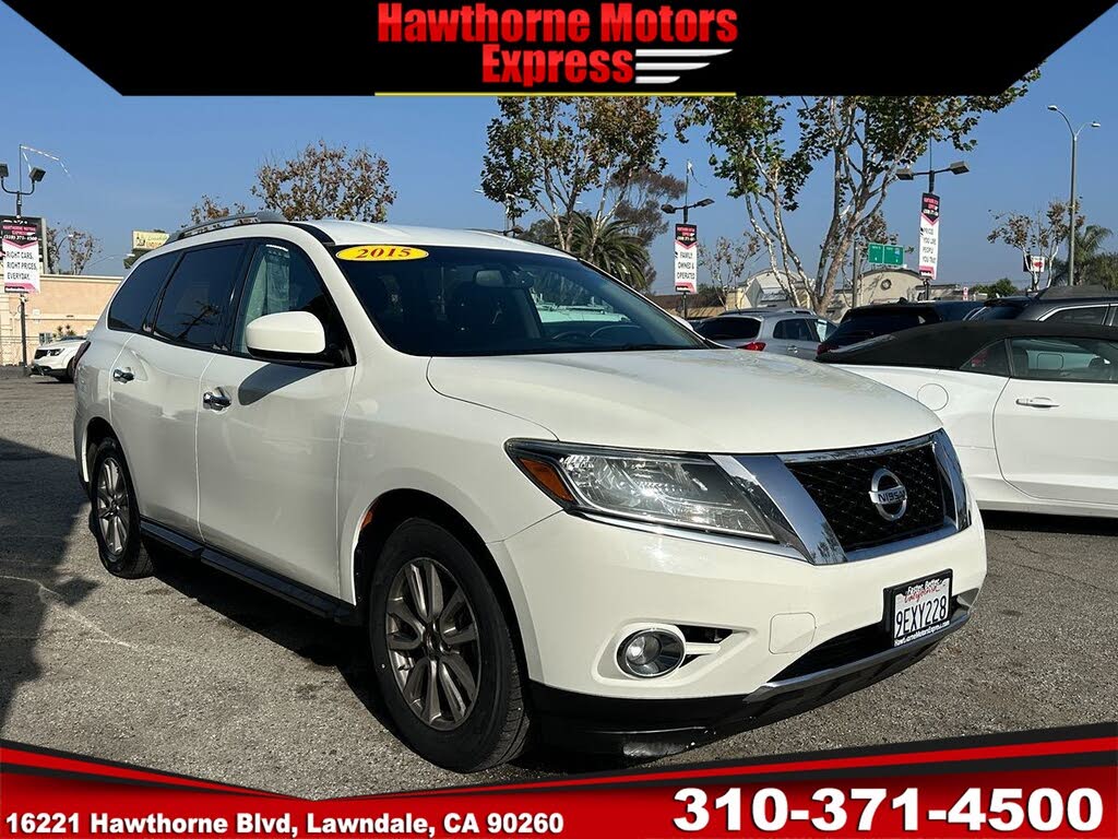 2015 Nissan Pathfinder SV