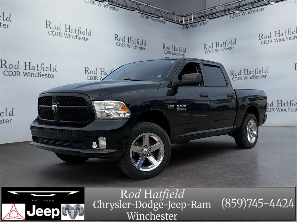 2016 RAM 1500 Express Crew Cab 4WD