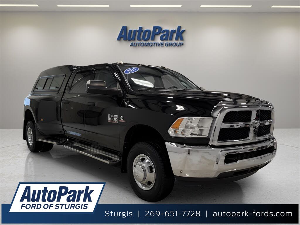 2017 RAM 3500 Tradesman Crew Cab LB DRW 4WD