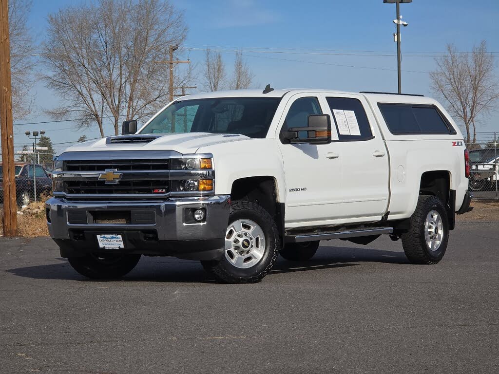 2019 Chevrolet Silverado 2500HD LT Crew Cab 4WD