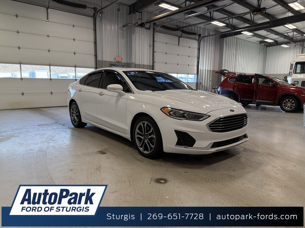 2019 Ford Fusion SEL