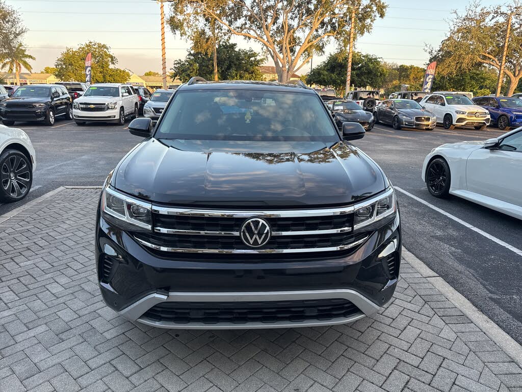 2021 Volkswagen Atlas SE FWD with Technology