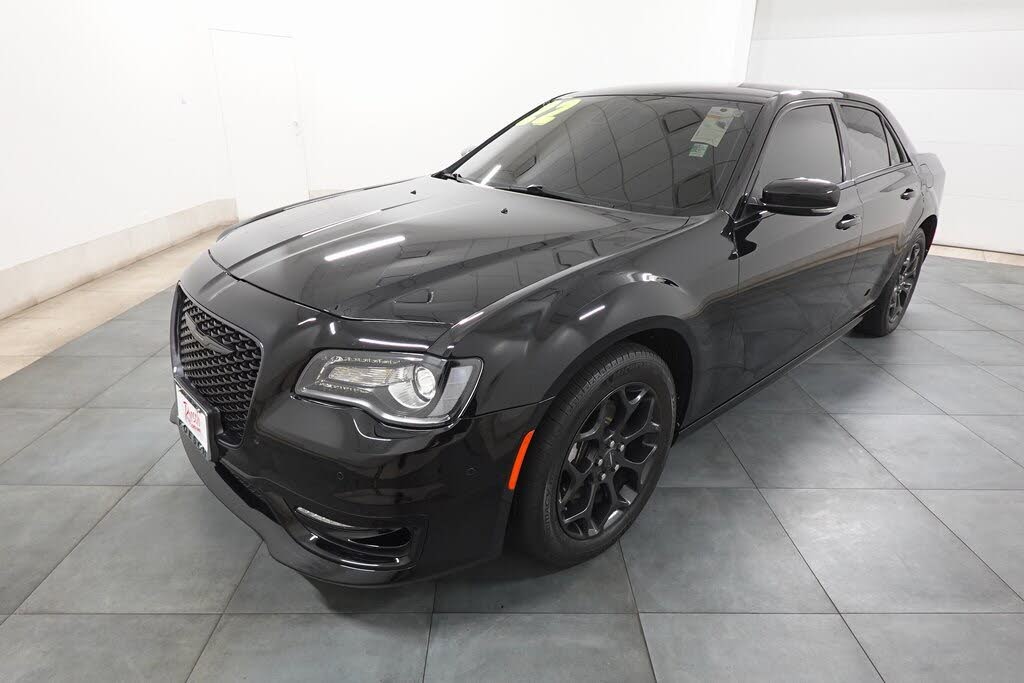2022 Chrysler 300 Touring L AWD