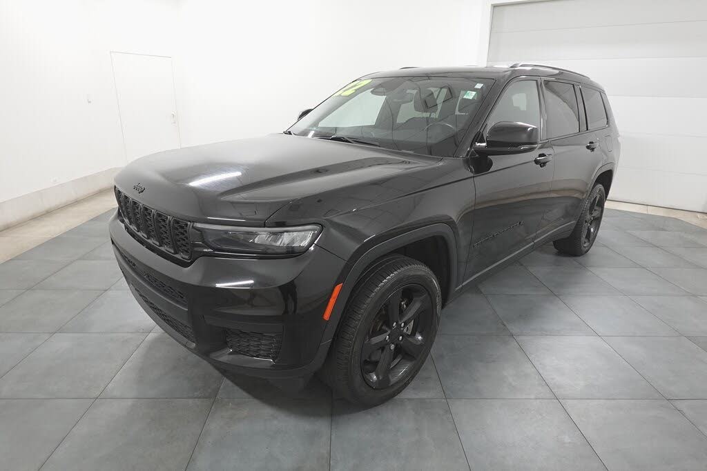 2022 Jeep Grand Cherokee L Altitude 4WD