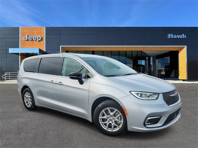 2024 Chrysler Pacifica Touring L FWD