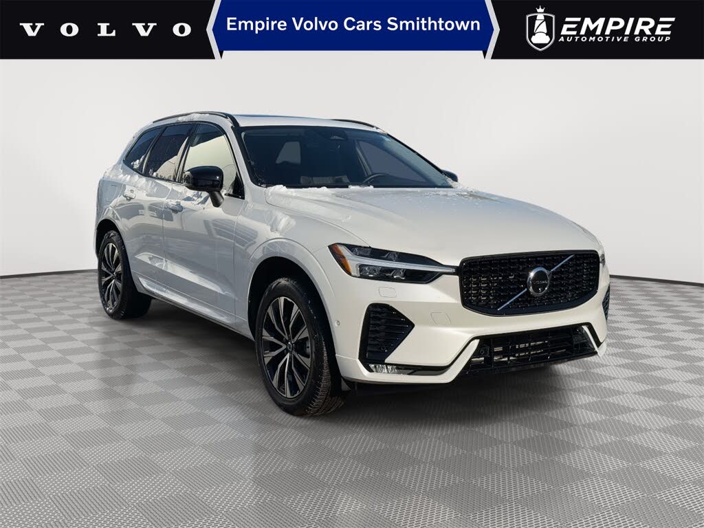 2025 Volvo XC60 B5 Plus Dark Theme AWD