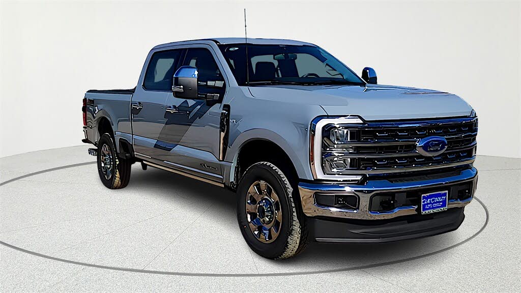 2026 Ford F-250 Super Duty Lariat Crew Cab 4WD
