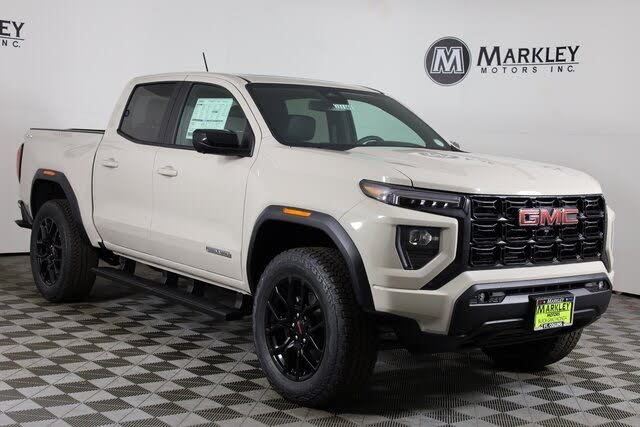 2026 GMC Canyon Elevation Crew Cab 4WD